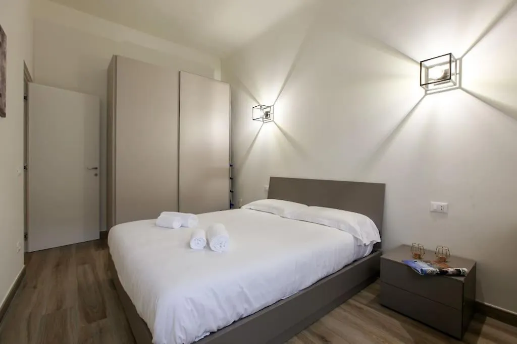 Apartment Ferienwohnung Hacca Collection - Isola-Garibaldi District 1Br Mailand