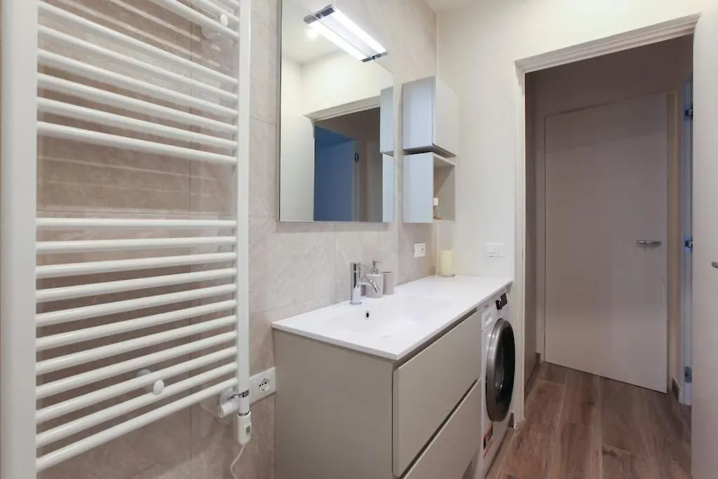 Hacca Collection - Isola-Garibaldi District 1Br Apartment Milan